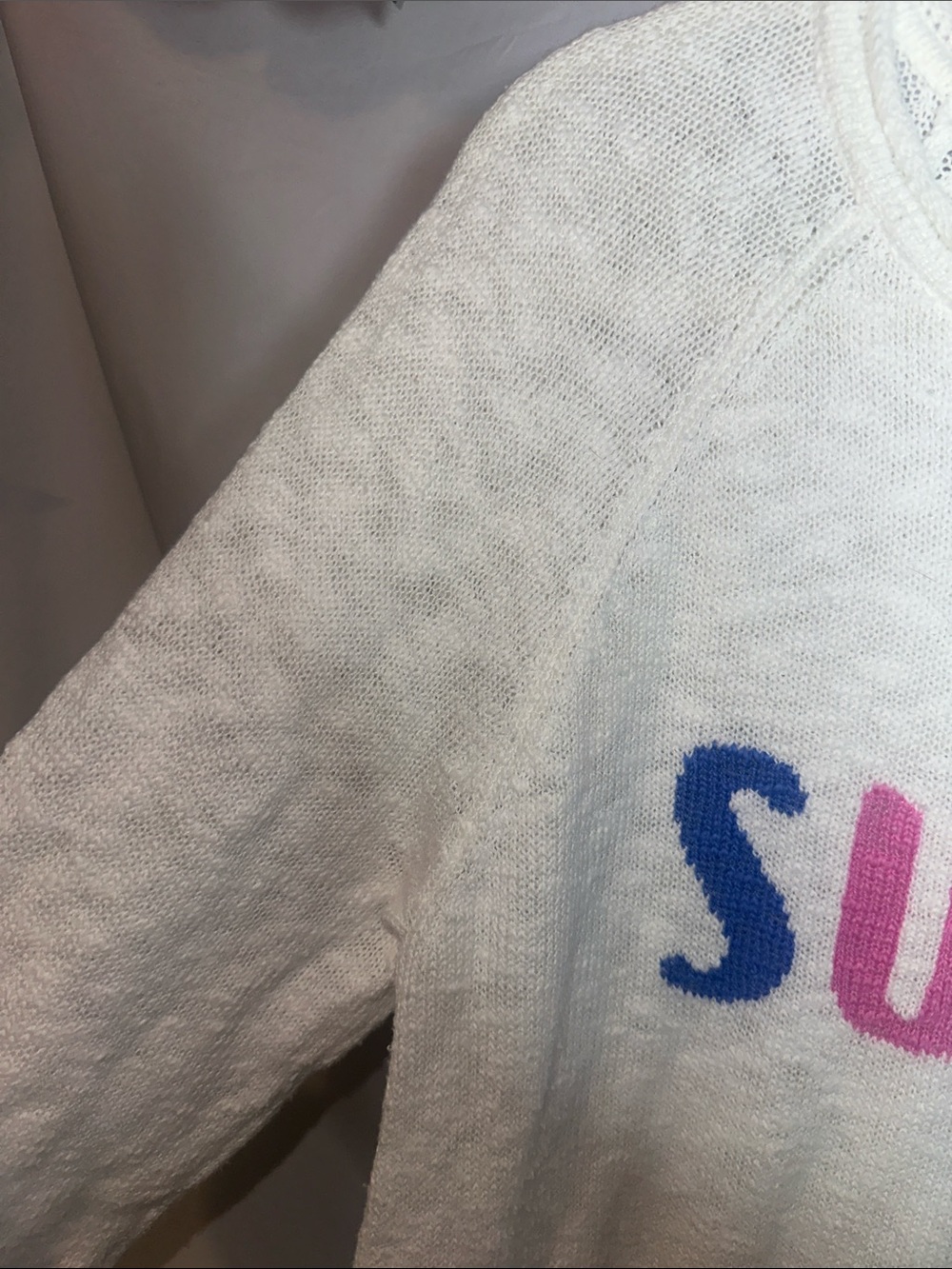 Lilly Pulitzer White Knit Top with Pink Logo Tag - Picture 4 of 9